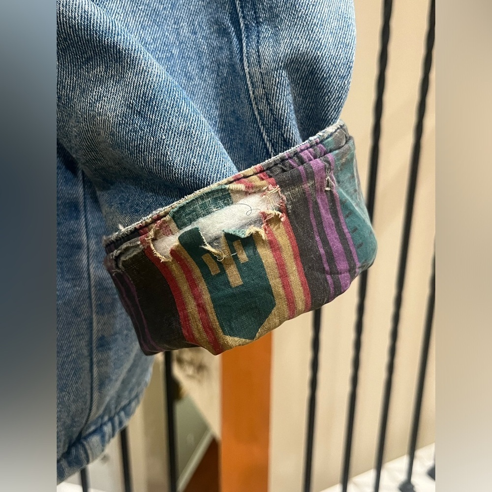 VINTAGE 80s & 90s INCROWD DENIM AND AZTEC THRASHED BARN JACKET, WOMEN SIZE L - Picture 9 of 15